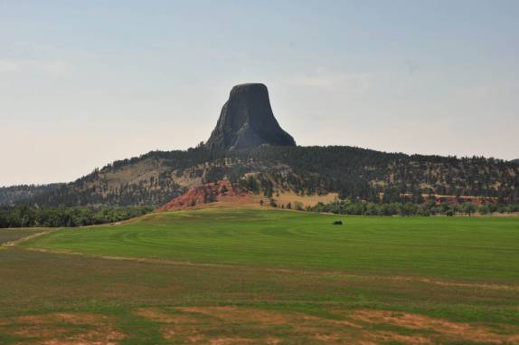 A imponente Devil's Tower, em Wyoming, nos Estados Unidos